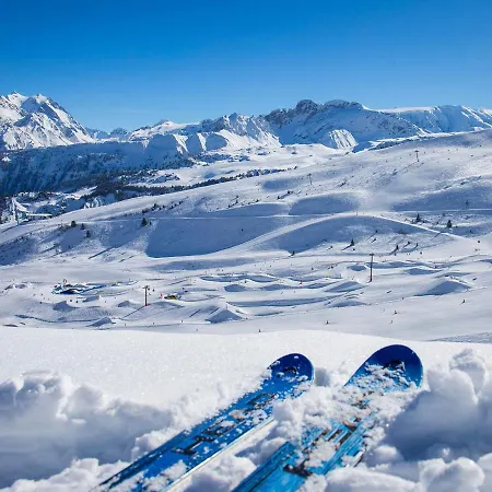 Confortable 2 Pieces + Cabine, Skis Aux Pieds, 5-6 Personnes - Fr-1-182a-2 Courchevel