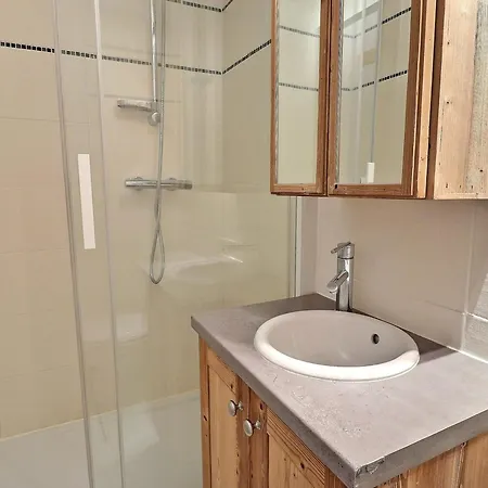 Apartmán Confortable 2 Pieces + Cabine, Skis Aux Pieds, 5-6 Personnes - Fr-1-182a-2 *
