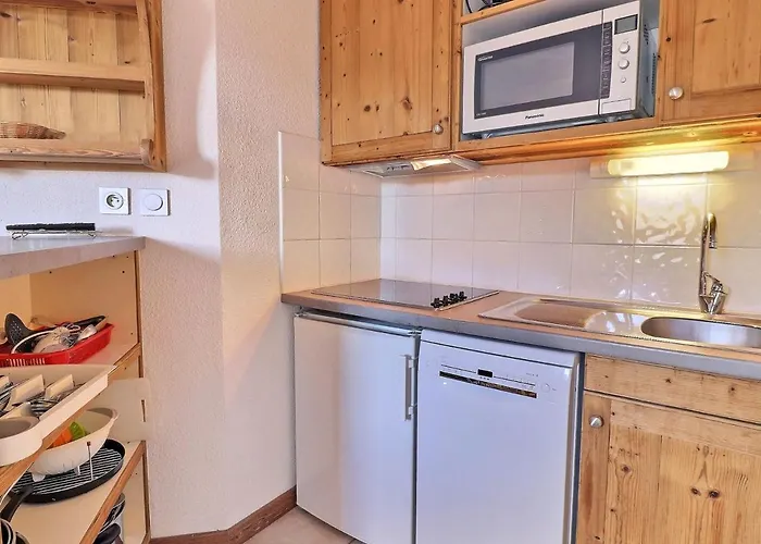 Appartement Confortable 2 Pieces + Cabine, Skis Aux Pieds, 5-6 Personnes - Fr-1-182a-2