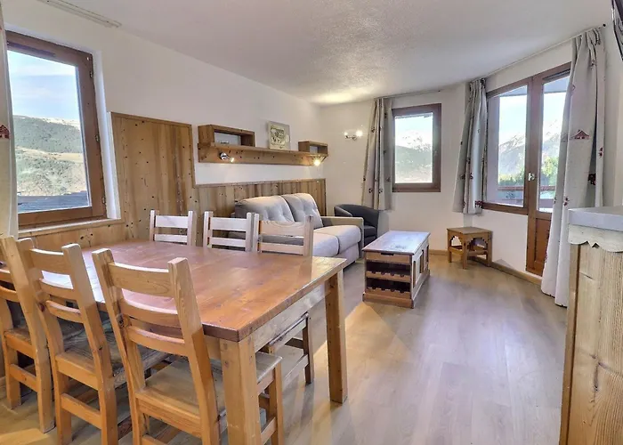 Appartement Confortable 2 Pieces + Cabine, Skis Aux Pieds, 5-6 Personnes - Fr-1-182a-2 *